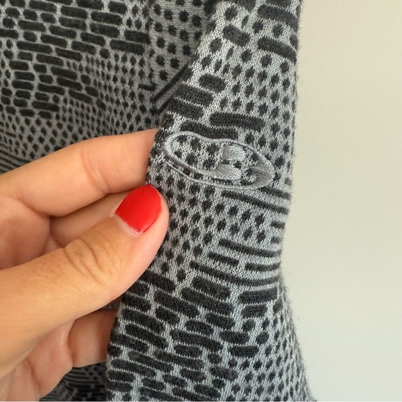 ICEBREAKER Vertex Gray Flurry Merino Wool BodyFit 260 Women’s Large Knit Top LS - Picture 4 of 8